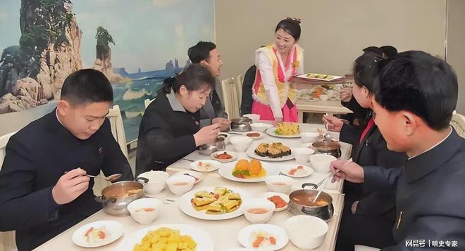 天三顿都吃啥：玉米饭、泡菜、大酱汤麻将胡了作为我们邻居普通朝鲜人一(图5)